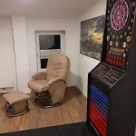 Appartement Grosszuegiges Dach-loft - 120qm, Dart, Airhockey, Beamer, Nahe Hafen, Schloss & Altstadt *