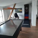 Grosszuegiges Dach-loft - 120qm, Dart, Airhockey, Beamer, Nahe Hafen, Schloss & Altstadt Appartement