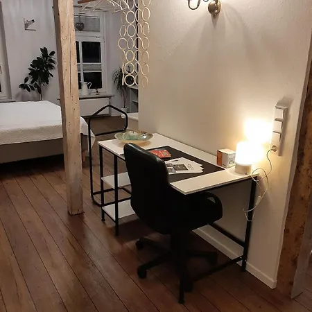 Grosszuegiges Dach-loft - 120qm, Dart, Airhockey, Beamer, Nahe Hafen, Schloss & Altstadt Schwerin (Mecklenburg-Vorpommern)