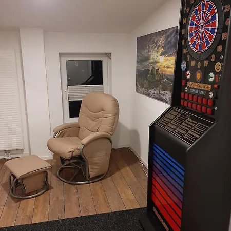 Apartmán Grosszuegiges Dach-loft - 120qm, Dart, Airhockey, Beamer, Nahe Hafen, Schloss & Altstadt *