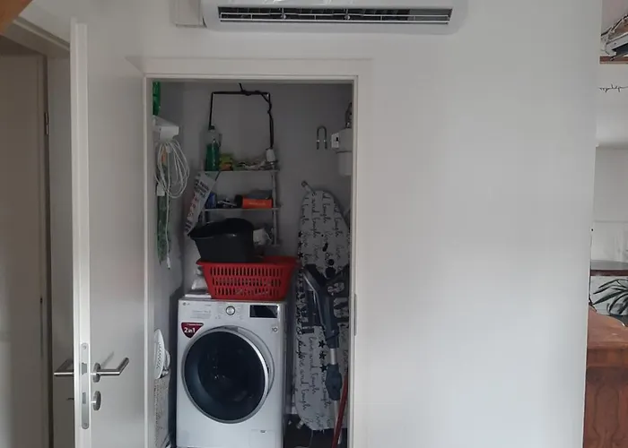 City-apartment 2 - 120qm, Dart, Airhockey, Beamer 아파트 슈베린